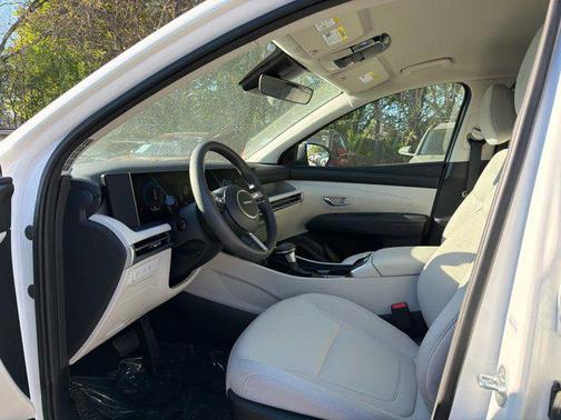 Serenity White Pearl 2025 Hyundai TUCSON SEL
