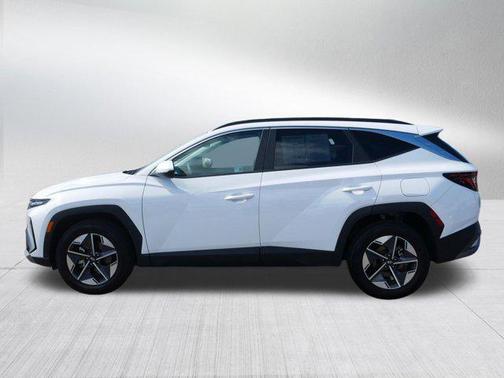 Serenity White Pearl 2025 Hyundai TUCSON SEL