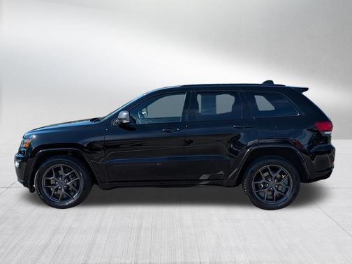 Diamond Black Crystal Pearlcoat 2021 Jeep Grand Cherokee 80th Anniversary 4x4