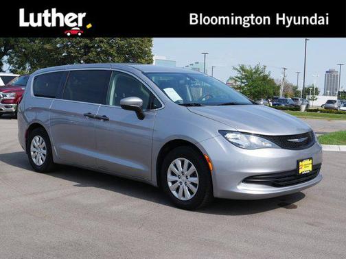 2020 Chrysler Voyager L