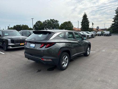 2022 Hyundai TUCSON SE