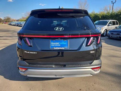 Phantom Black 2025 Hyundai TUCSON Limited