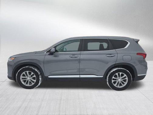 2019 Hyundai SANTA FE SE 2.4