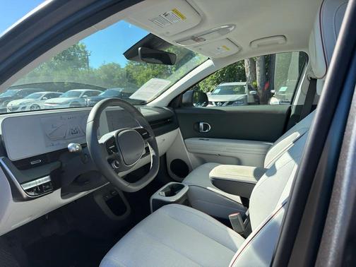 Shooting Star (Matte Gray) 2023 Hyundai IONIQ 5 SEL