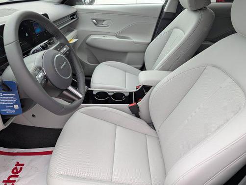 Atlas White 2026 Hyundai KONA Limited