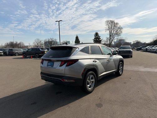 Shimmering Silver 2024 Hyundai TUCSON SEL