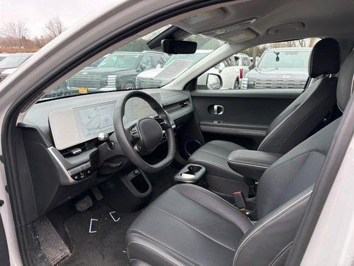 2023 Hyundai IONIQ 5 SEL