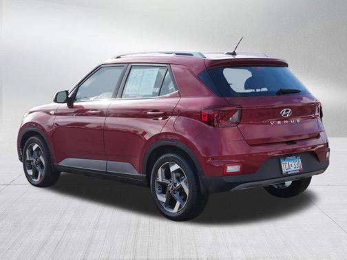 Ultimate Red 2025 Hyundai VENUE Limited