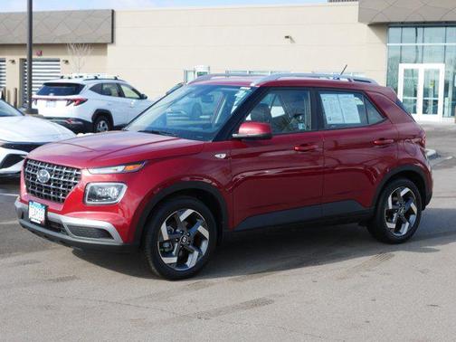 2025 Hyundai VENUE Limited