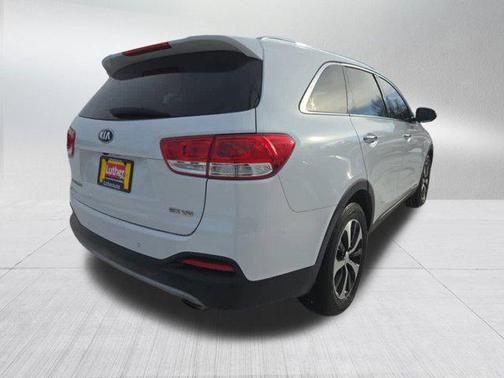 2017 Kia Sorento EX