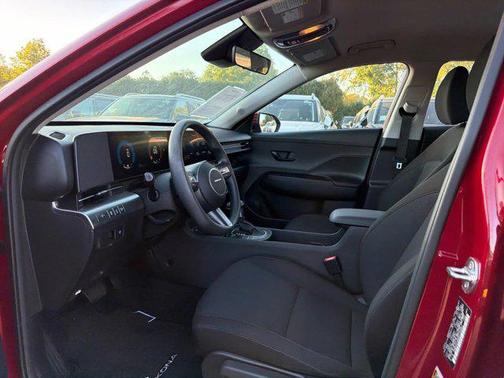 2024 Hyundai KONA SE