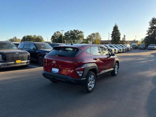 2024 Hyundai KONA SE