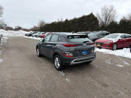 2023 Hyundai KONA SE