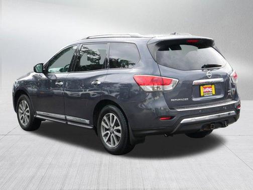 2014 Nissan Pathfinder SL