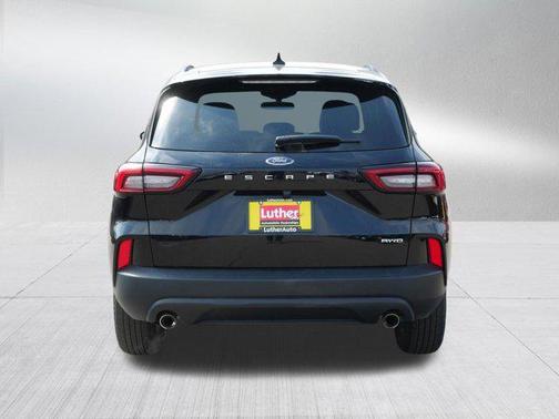 Agate Black Metallic 2025 Ford Escape ST-Line Select