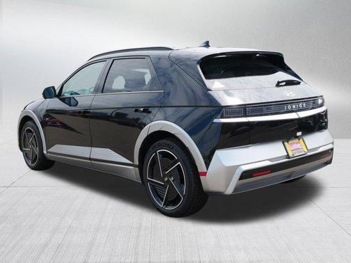 2025 Hyundai IONIQ 5 Limited