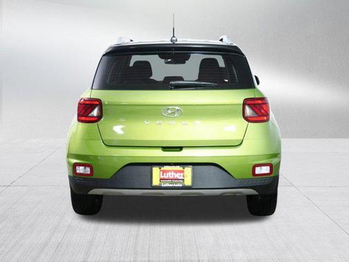 Green Apple 2023 Hyundai VENUE SEL