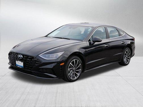 2023 Hyundai SONATA Limited