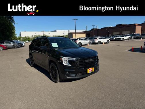 Ebony Twilight Metallic 2023 GMC Terrain SLT