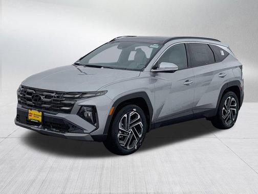 Shimmering Silver 2026 Hyundai TUCSON Limited