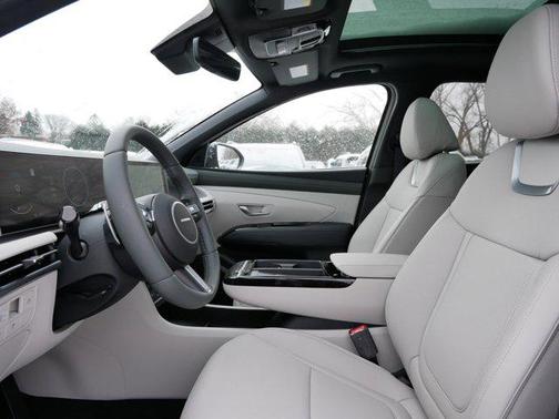 Shimmering Silver 2026 Hyundai TUCSON Limited