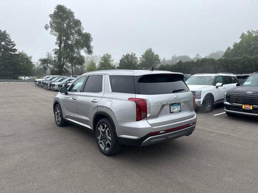 2025 Hyundai PALISADE SEL Premium