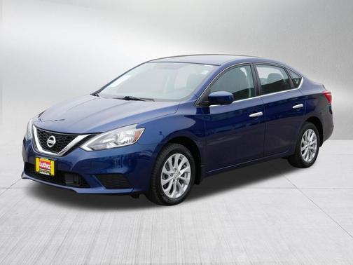Deep Blue Pearl 2019 Nissan Sentra SV