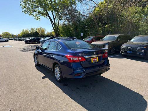Deep Blue Pearl 2019 Nissan Sentra SV