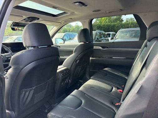 2025 Hyundai PALISADE SEL Premium