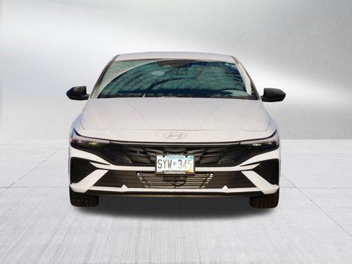 2025 Hyundai ELANTRA HEV SEL Sport