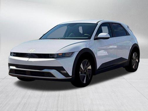 Atlas White 2026 Hyundai IONIQ 5 SEL