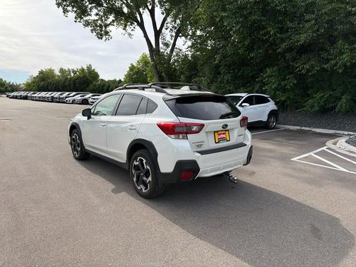 Crystal White Pearl 2022 Subaru Crosstrek Limited