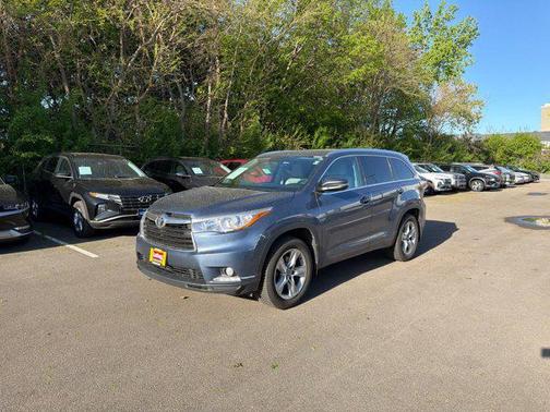 Shoreline Blue Pearl 2016 Toyota Highlander Limited