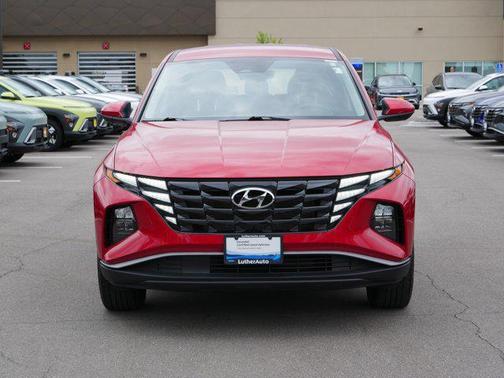 2023 Hyundai TUCSON SE