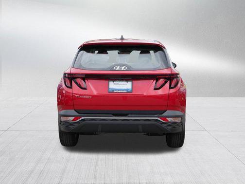 2023 Hyundai TUCSON SE