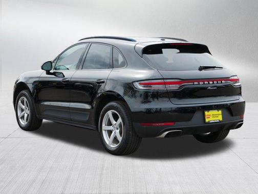 2021 Porsche Macan Base