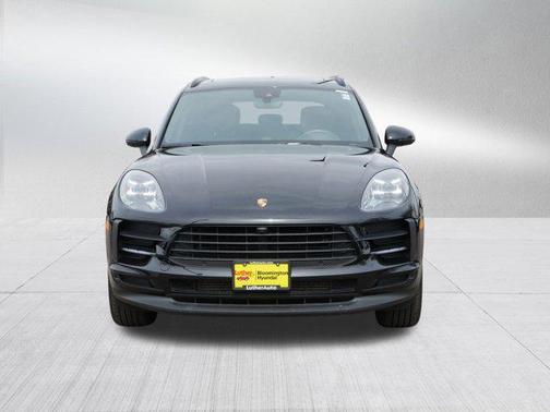 2021 Porsche Macan Base