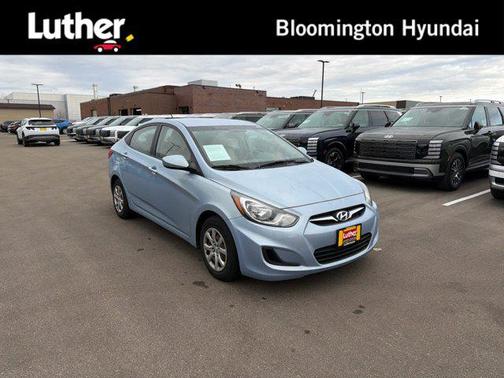 2012 Hyundai Accent GLS