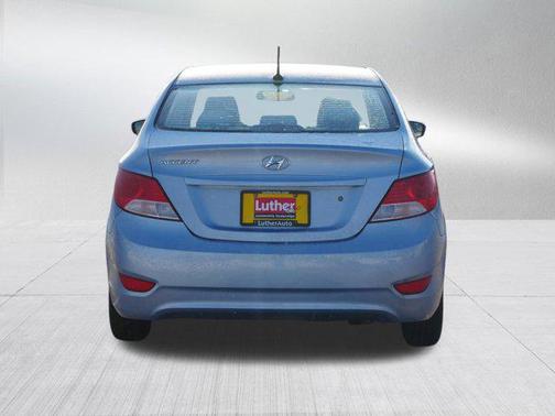 2012 Hyundai Accent GLS