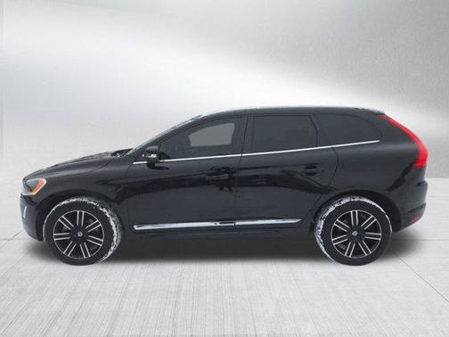 2016 Volvo XC60 T6 Platinum