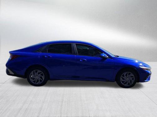 2024 Hyundai ELANTRA HEV Blue