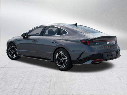 2026 Hyundai SONATA SEL