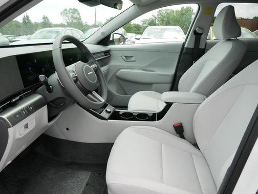 2025 Hyundai KONA SEL Convenience