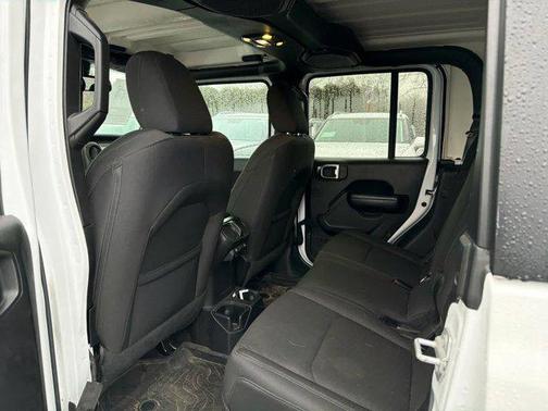 2020 Jeep Gladiator Sport S