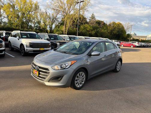 2016 Hyundai Elantra GT Base