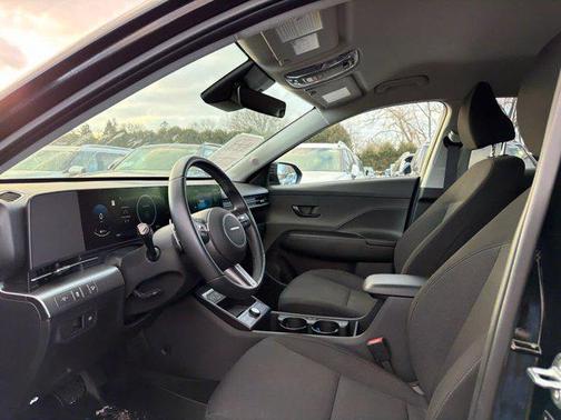 2025 Hyundai KONA SEL Convenience
