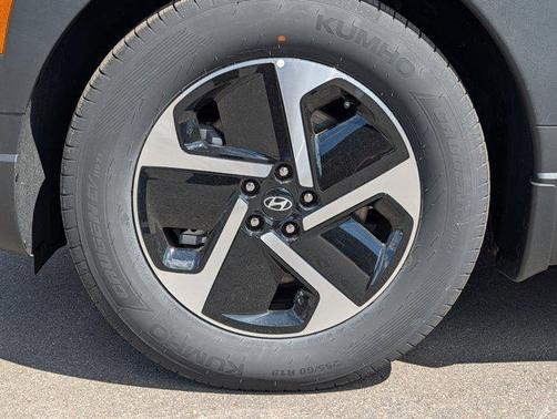 Abyss Black 2026 Hyundai IONIQ 9 SE