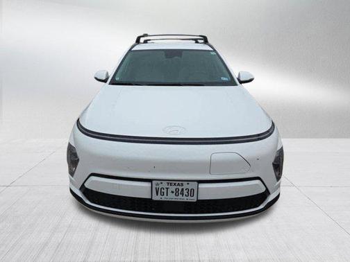 Atlas White 2024 Hyundai KONA EV SEL