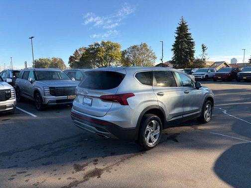 2023 Hyundai SANTA FE SE