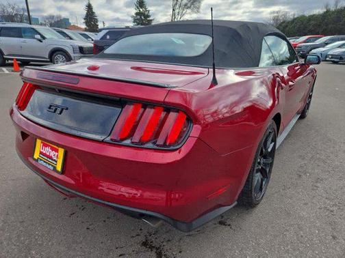 2017 Ford Mustang GT Premium